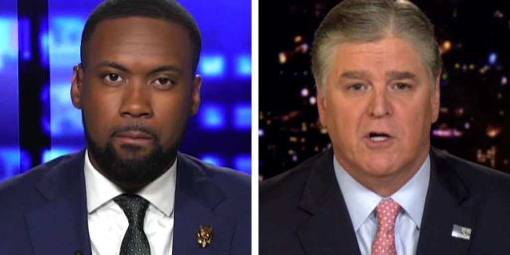 Lawrence Jones talks to Democratic debate attendees