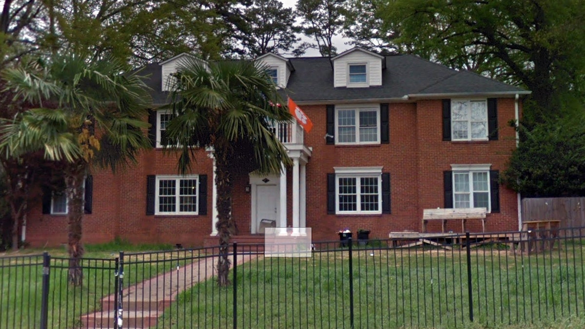 Police found Thomas Few outside this house in Clemson