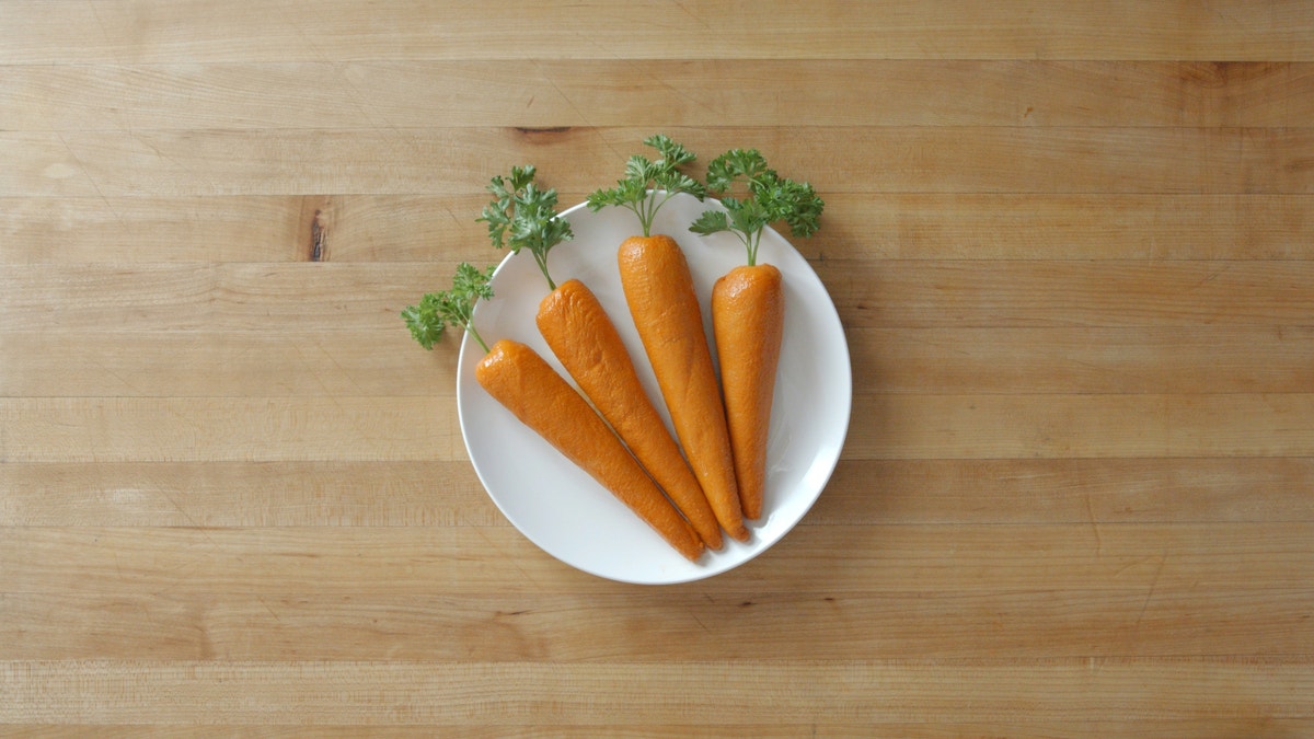 The first Megetable made is the Marrot, a meat-based carrot lookalike food conceptualized by Arby’s Brand Executive Chef, Neville Craw and sous-chef Thomas Kippelen.
