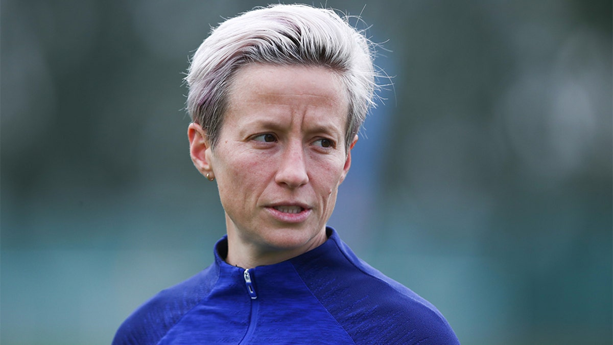 Megan Rapinoe: US women's co-captain urges team-mates to follow her in  White House protest - BBC Sport