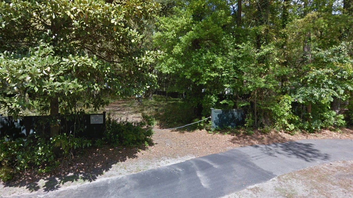 A dirt road off Mitchellville Rd. in Hilton Head Island, S.C., similar to the one two women were likely taken down after mistaking a car for their Uber Friday morning. 