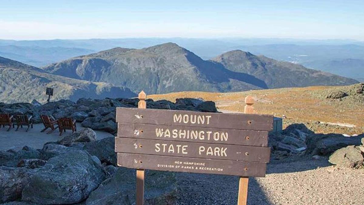 A hiker has died after attempting to climb Mount Washington in freezing temperatures.