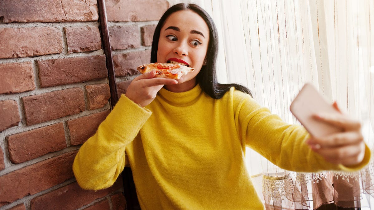 Pizza selfie