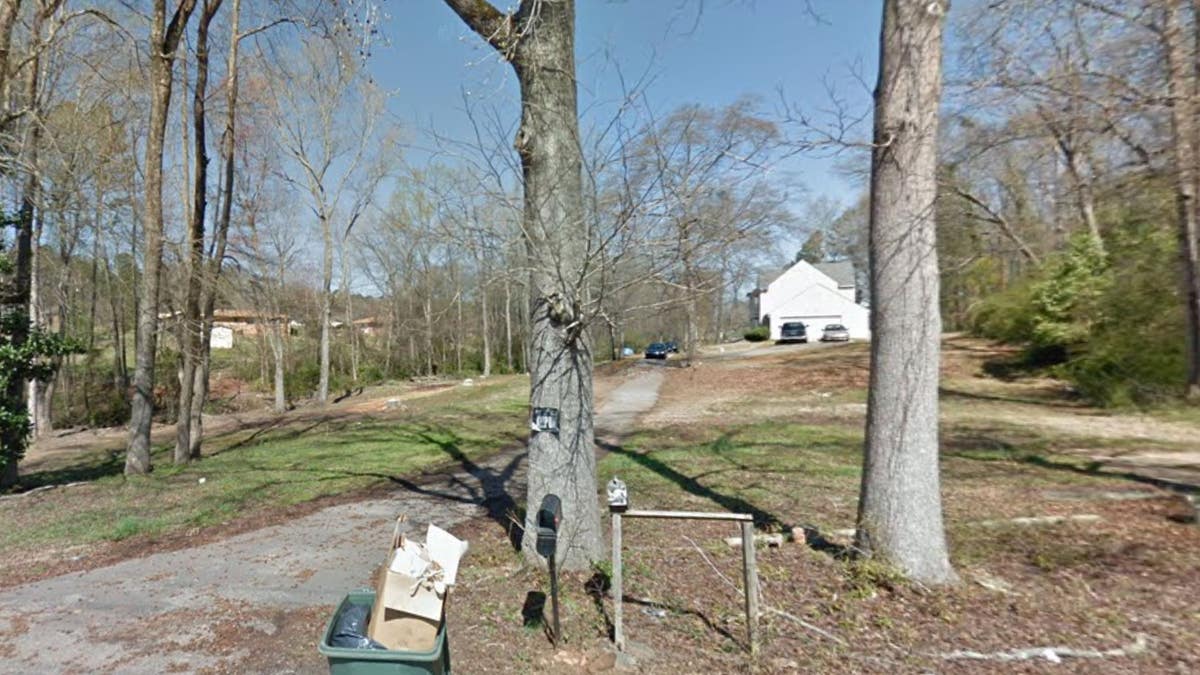 A dug unearthed human bones this week in the yard of northwestern South Carolina home. 