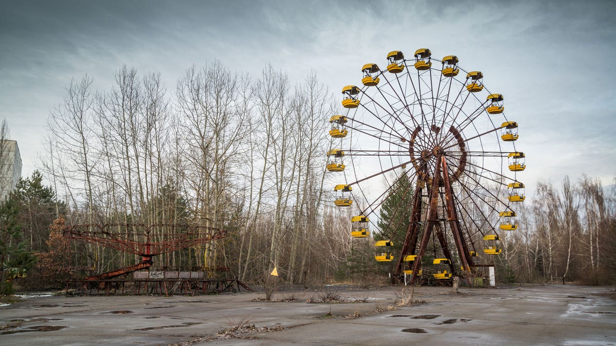 Abandoned Ferris wheel in Chernobyl
