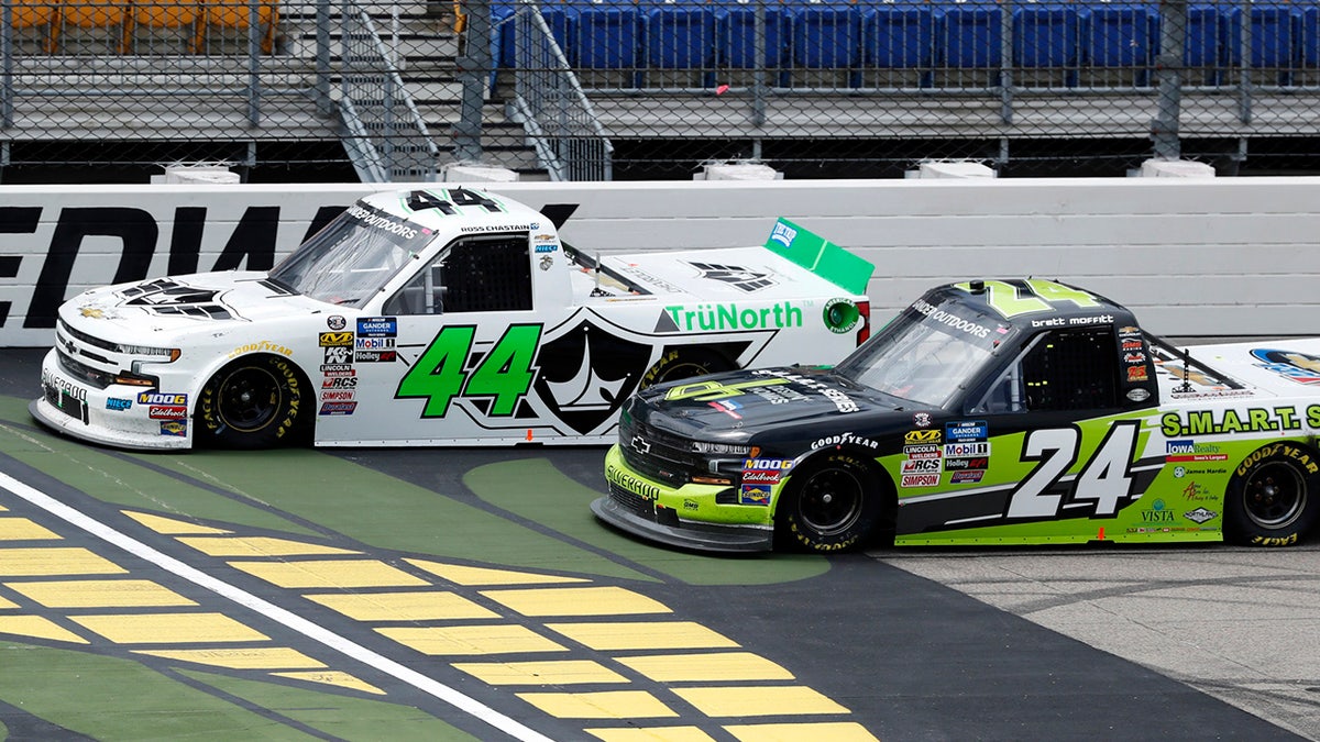 Ross Chastain in the 44 car beat Brett Moffitt across the finish line.