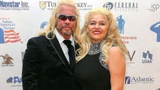 Dog the Bounty Hunter's daughter wears mom Beth's ashes: 'She's still with me'