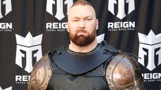 'Game of Thrones' actor Hafthor Bjornsson sets new deadlift record: 'I could've done more'