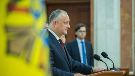 Moldova: Ousted president against dissolving parliament