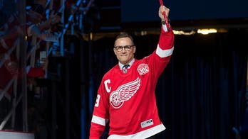 Steve Yzerman says Red Wings coach Jeff Blashill keeping job