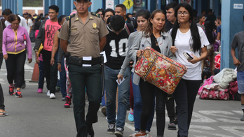 Peru starts demanding passports, visas from Venezuelans