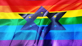 ADL slams 'anti-Semitic' DC march for banning Star of David