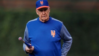 New York Mets name 82-year-old Phil Regan interim pitching coach