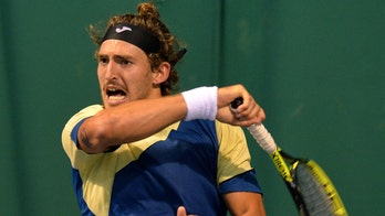 Spanish tennis player goes berserk after losing in deciding set