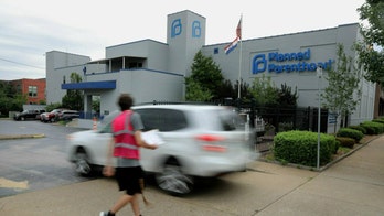Missouri’s lone abortion clinic can only perform abortions through Friday, judge rules