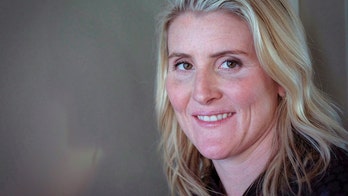 Hayley Wickenheiser headlines 2019 Hockey Hall of Fame class