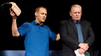 Pastor tells SBC conference he was under 'increased security risk' after Trump prayer