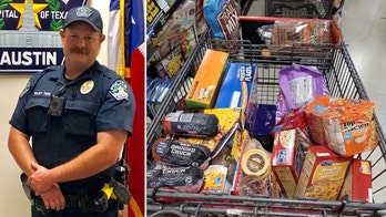 Texas cop buys groceries for family after finding young boy alone 'getting snacks for younger sibling'