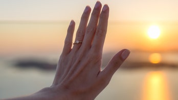 Woman slammed for complaining about engagement ring size, told her finger is the problem