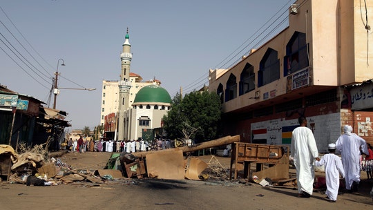 The Latest: Sudanese generals say they want to resume talks