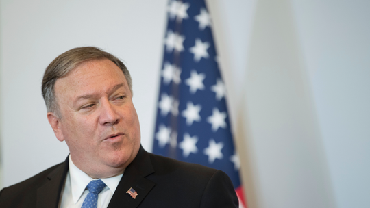 US diplomat Pompeo holding talks with Dutch government