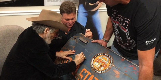 Gene Kennedy (upper left) said Burt Reynolds remained devoted to his fans over the years. — Courtesy of Gene Kennedy