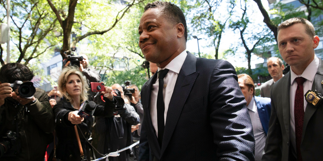 Actor Cuba Gooding Jr. arriving at the New York Police Department's Special Victim's Unit last week to face allegations he groped a woman at a city nightspot. (AP Photo/Mark Lennihan)