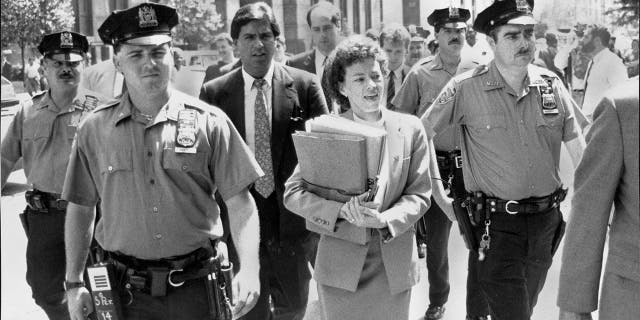 Elizabeth Lederer leaving court for lunch. July 08, 1990. (Photo by Thomas Guercio/New York Post Archives /(c) NYP Holdings, Inc. via Getty Images)