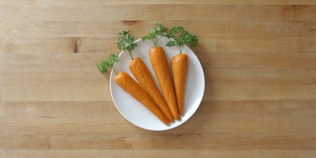 The first Megetable made is the Marrot, a meat-based carrot lookalike food conceptualized by Arby’s Brand Executive Chef, Neville Craw and sous-chef Thomas Kippelen.