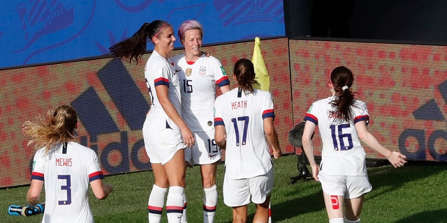 Us Womens Soccer Star Megan Rapinoe Hypes Match Against France I Hope Its A Total S T Show 