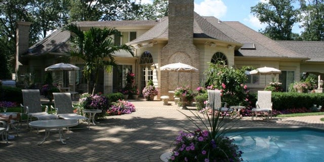 A studio replica was used for interior scenes after the series pilot, and the production crew returned year after year to film the exterior.
