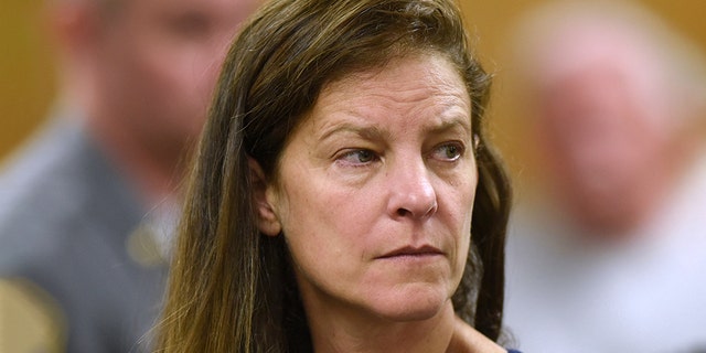 Connecticut cops face new deadline as they try to crack case of missing mom Jennifer Dulos Connecticut cops face new deadline as they try to crack case of missing mom Jennifer Dulos