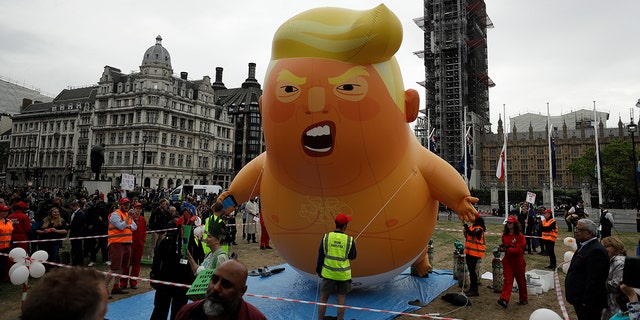 Elderly Trump Supporter Pushed To Ground During London Anti Trump Protest Fox News 