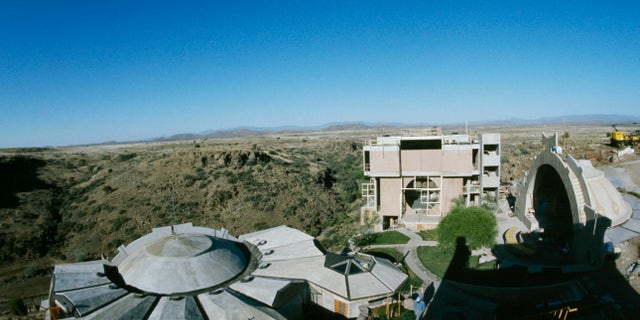 Building the City of Arcosanti (Photo by Tony Korody/Sygma/Sygma via Getty Images)