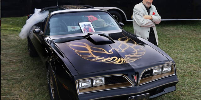 The promo car was auctioned with a collection of "Smokey and the Bandit" memorabilia included.