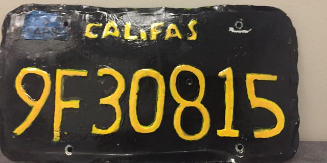 Truck S Califas License Plate Catches Eye Of California