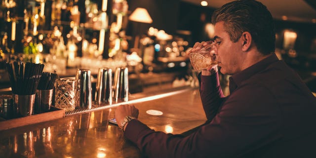 creep at bar