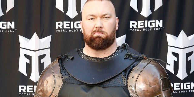 'Game of Thrones' actor Hafþór Júlíus Björnsson (Thor) set a new strength record.