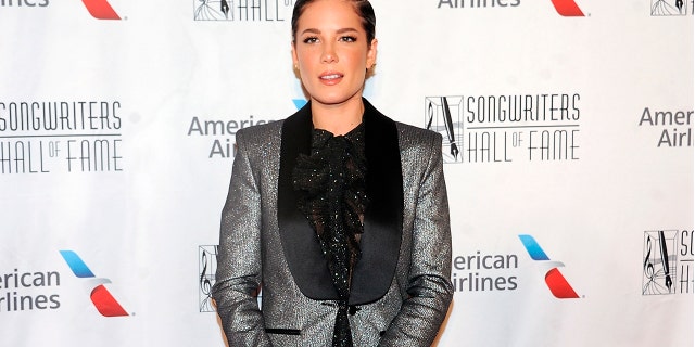 Halsey hinted that screenwriter Alev Aydin is the father by tagging him in the pregnancy announcement.  (Photo by Brad Barket / Invision / AP, file)