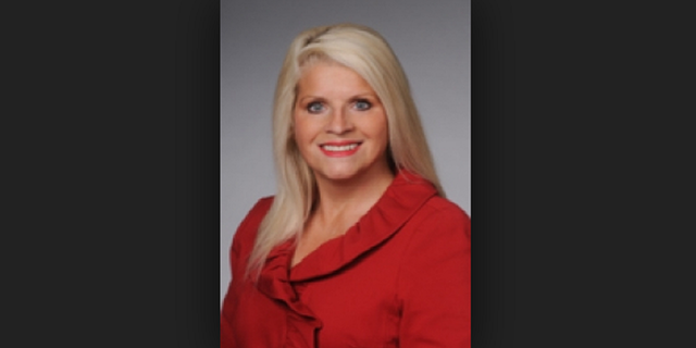 Former Arkansas state senator reportedly found shot dead inside her home Linda-collin-smith