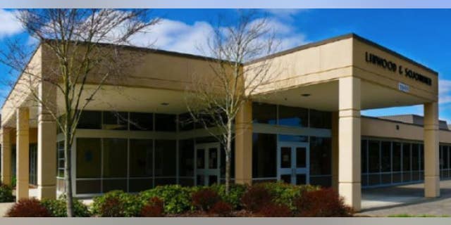 A teacher Linwood Elementary School in Milwaukie resigned last week after allegedly making racially-charged comments to a group of mostly black students.