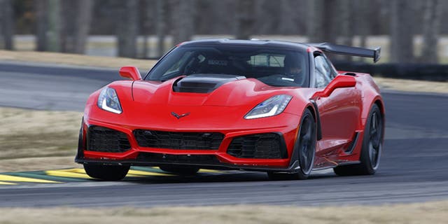 그만큼 2019 Corvette ZR1 was the most powerful front-engine Corvette ever built.