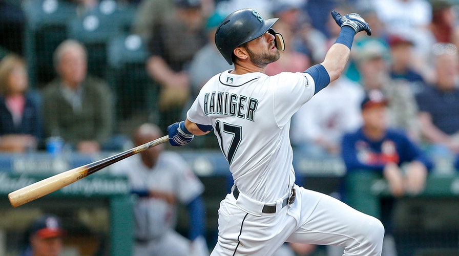 Seattle Mariners' Mitch Haniger suffers ruptured testicle after foul ball  to groin
