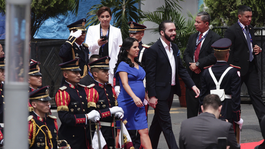 El Salvador's president sworn in, ending 2-party dominance | Fox News