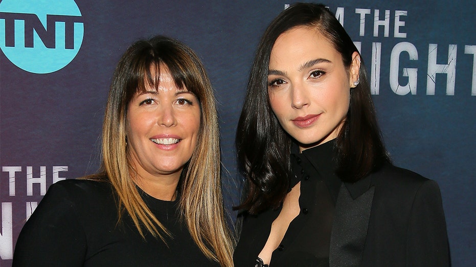 Wonder Woman 1984 Poster Unveiled By Patty Jenkins And Gal Gadot