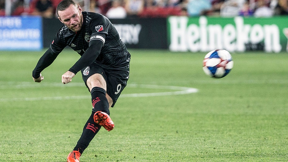 Former Manchester United Star Wayne Rooney Scores Blistering 70 Yard Goal For Dc United Fox News