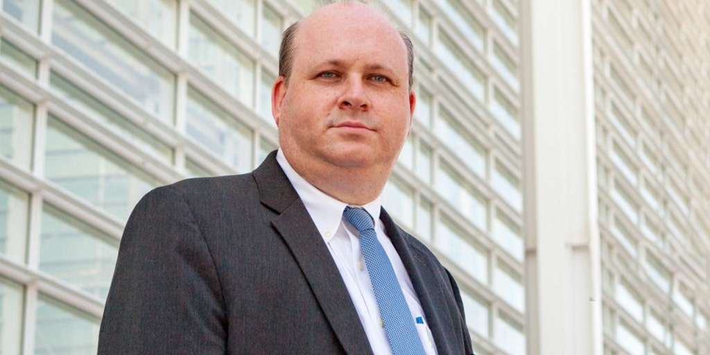 Marc Elias, ex-Clinton lawyer involved in Steele dossier, sanctioned by Texas court over 2020 election case - Vimarsana News