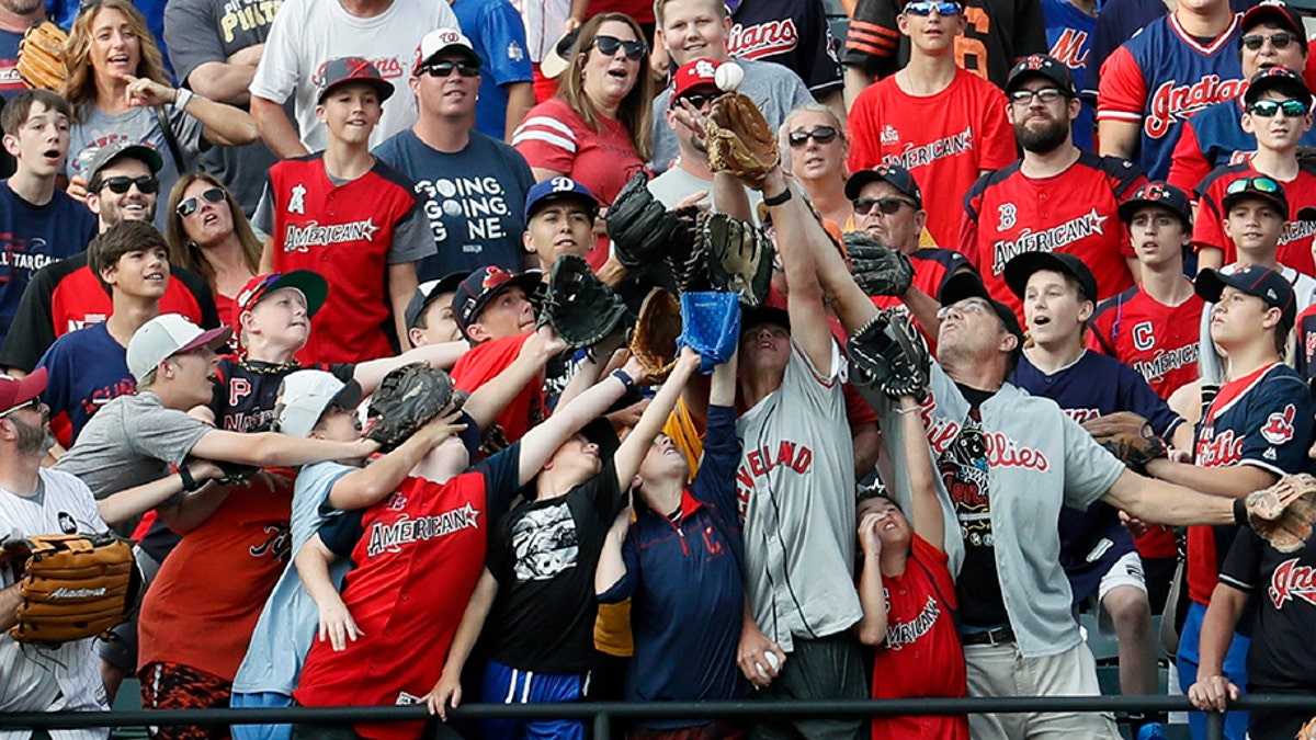 MLB All-Star Game jerseys leave baseball fans in disbelief
