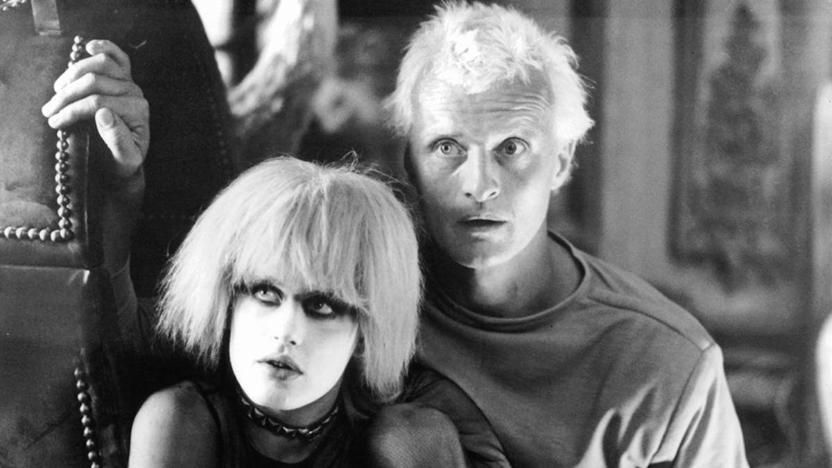 Daryl Hannah and Rutger Hauer in a scene from the film 'Blade Runner', 1982.