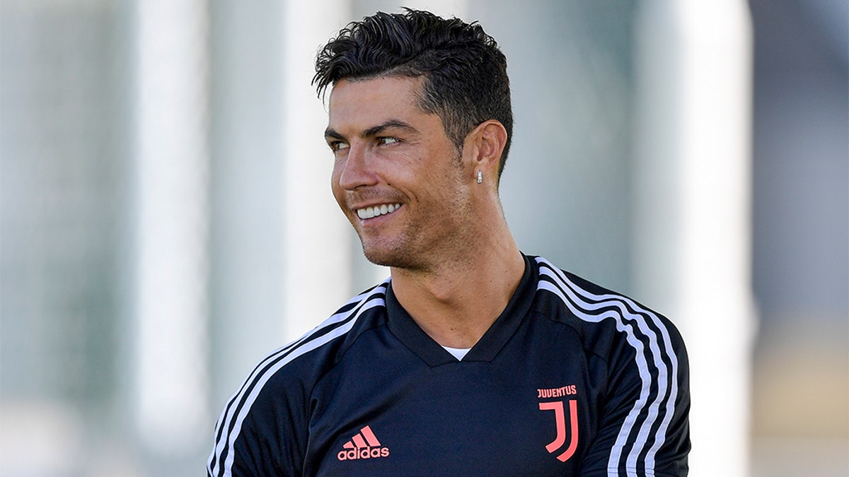 Georgina Rodriguez gave Cristiano Ronaldo new hair do for Juventus return -  Daily Star